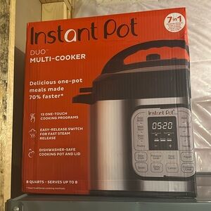 Instant Pot - Brand New